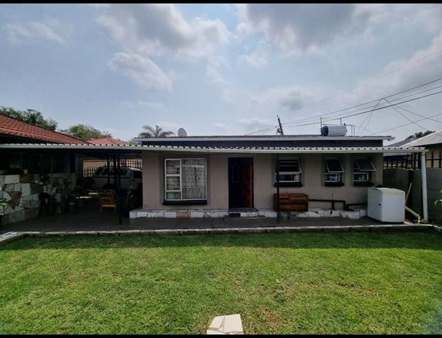 4 BEDROOM HOUSE FOR SALE IN ALBERTON NORTH